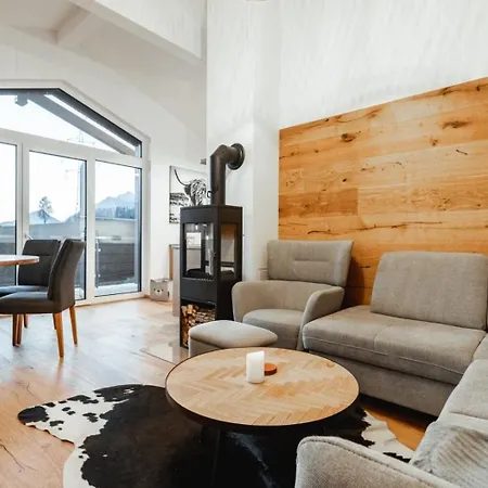 Apartament Amade By Alpenidyll *