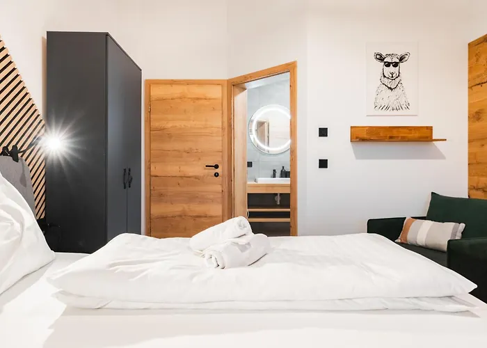 Amade By Alpenidyll Apartament *